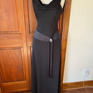 Betsy & Adam Black Sleeveless Cowl Neck Gown for Night Out